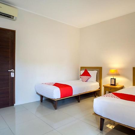 ג'קרטה Oyo 107 Kusuma Kemang Suite מראה חיצוני תמונה