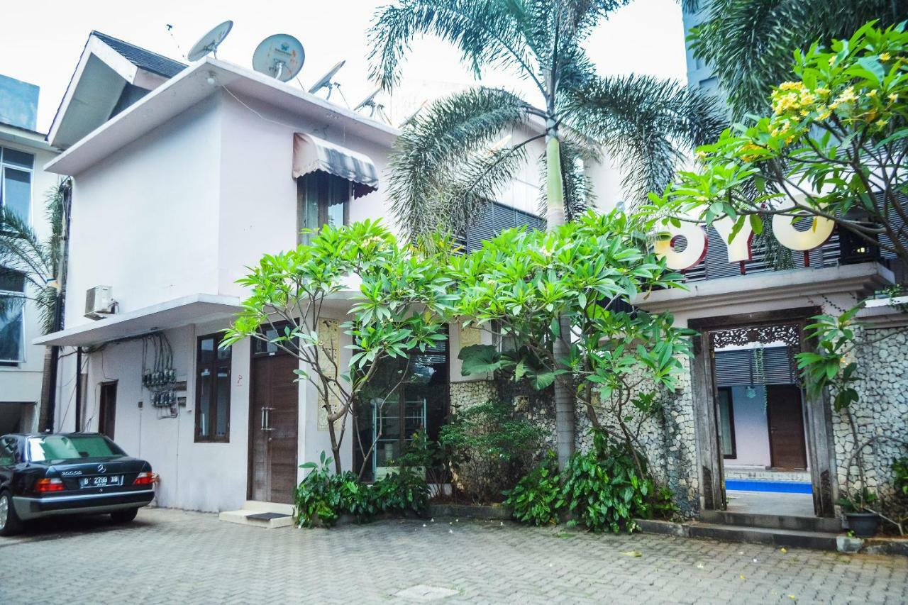 ג'קרטה Oyo 107 Kusuma Kemang Suite מראה חיצוני תמונה