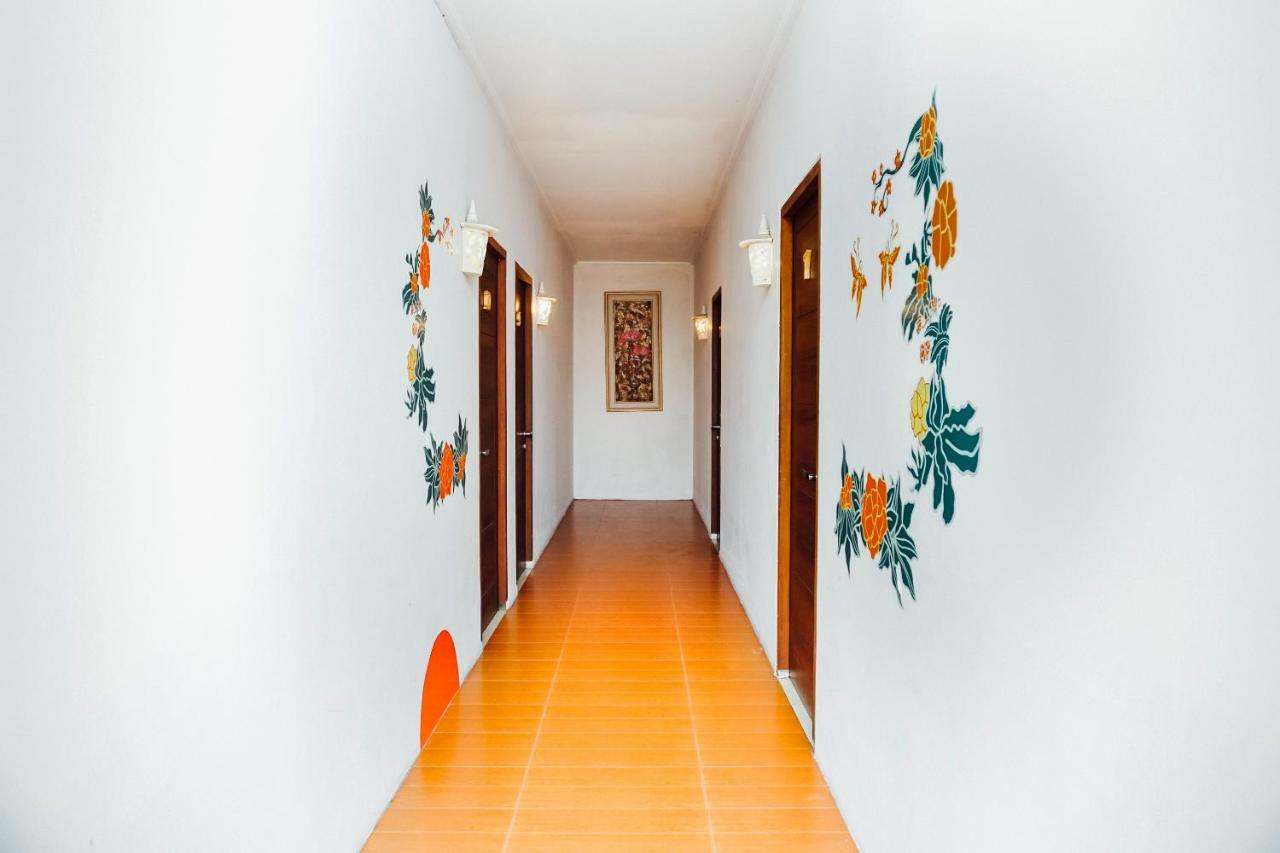 ג'קרטה Oyo 107 Kusuma Kemang Suite מראה חיצוני תמונה