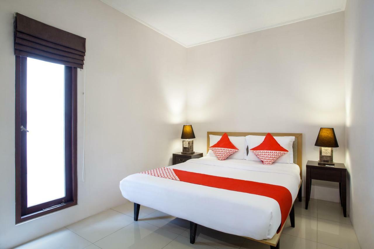 ג'קרטה Oyo 107 Kusuma Kemang Suite מראה חיצוני תמונה
