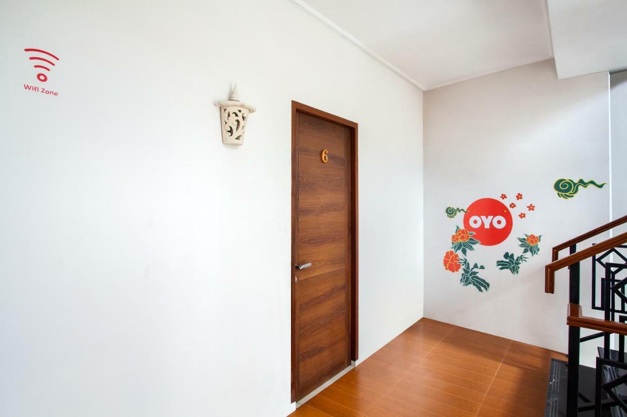 ג'קרטה Oyo 107 Kusuma Kemang Suite מראה חיצוני תמונה