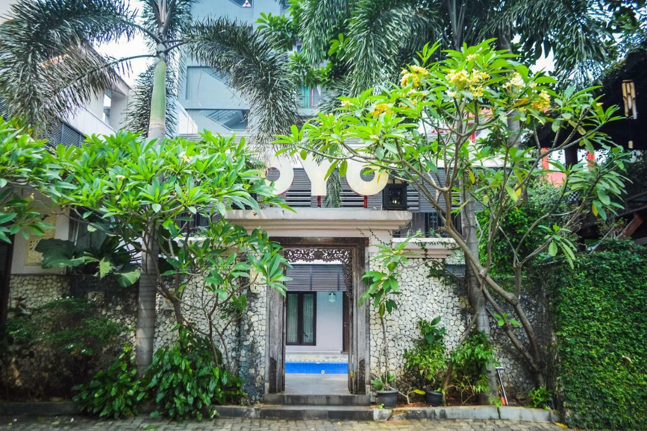 ג'קרטה Oyo 107 Kusuma Kemang Suite מראה חיצוני תמונה