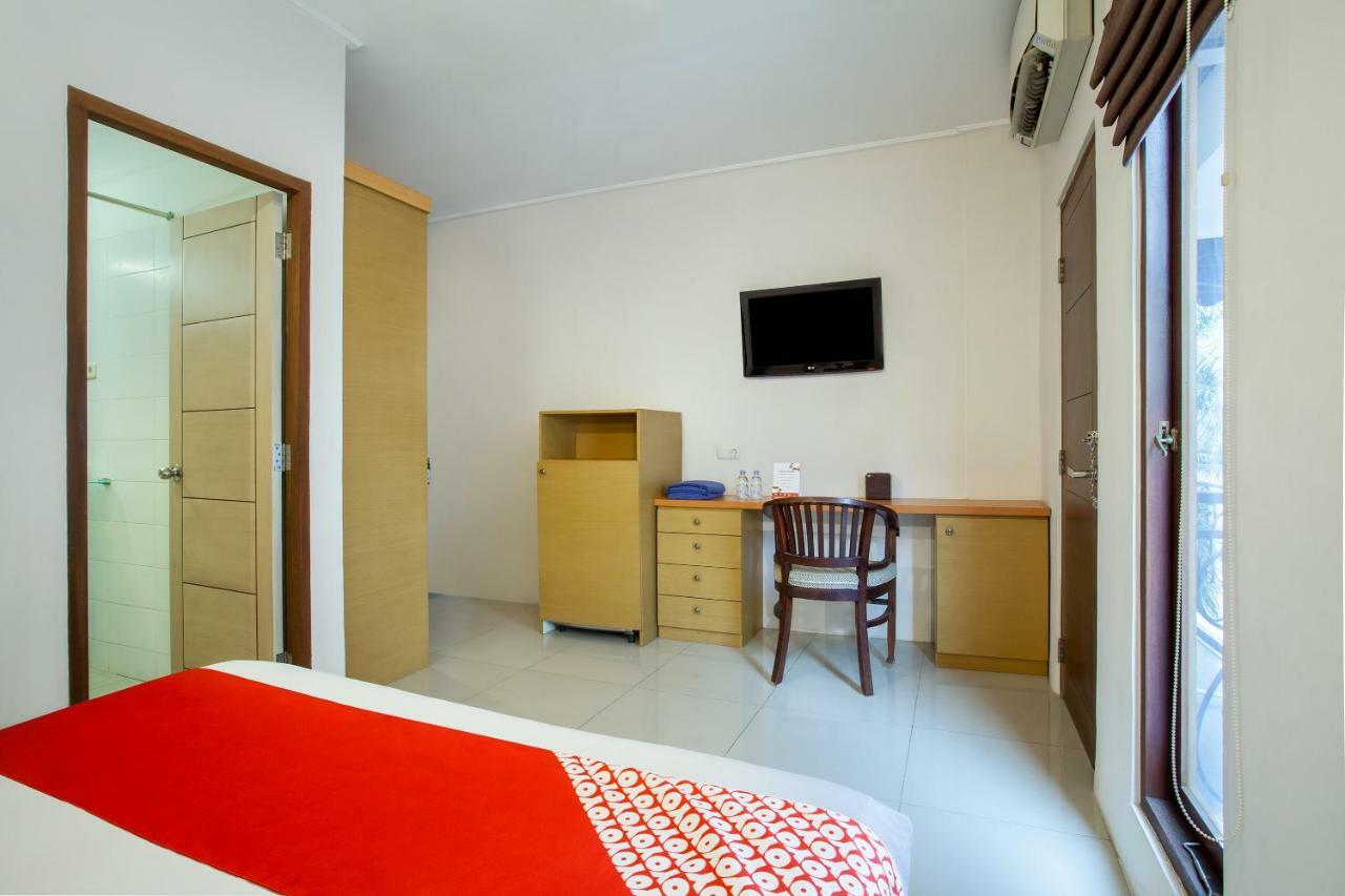 ג'קרטה Oyo 107 Kusuma Kemang Suite מראה חיצוני תמונה