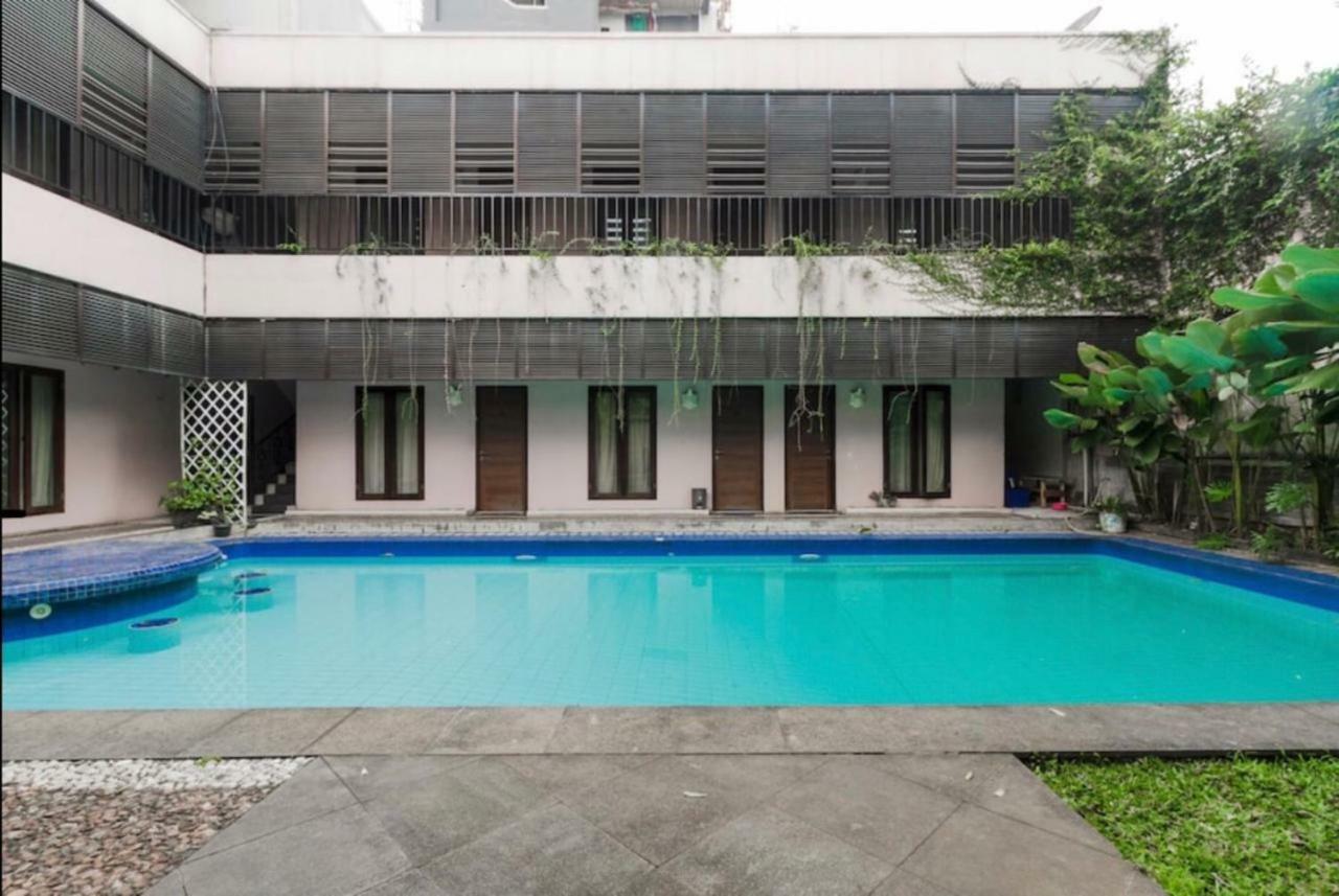 ג'קרטה Oyo 107 Kusuma Kemang Suite מראה חיצוני תמונה