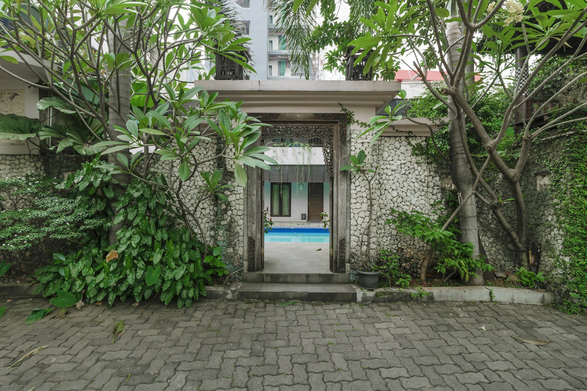 ג'קרטה Oyo 107 Kusuma Kemang Suite מראה חיצוני תמונה